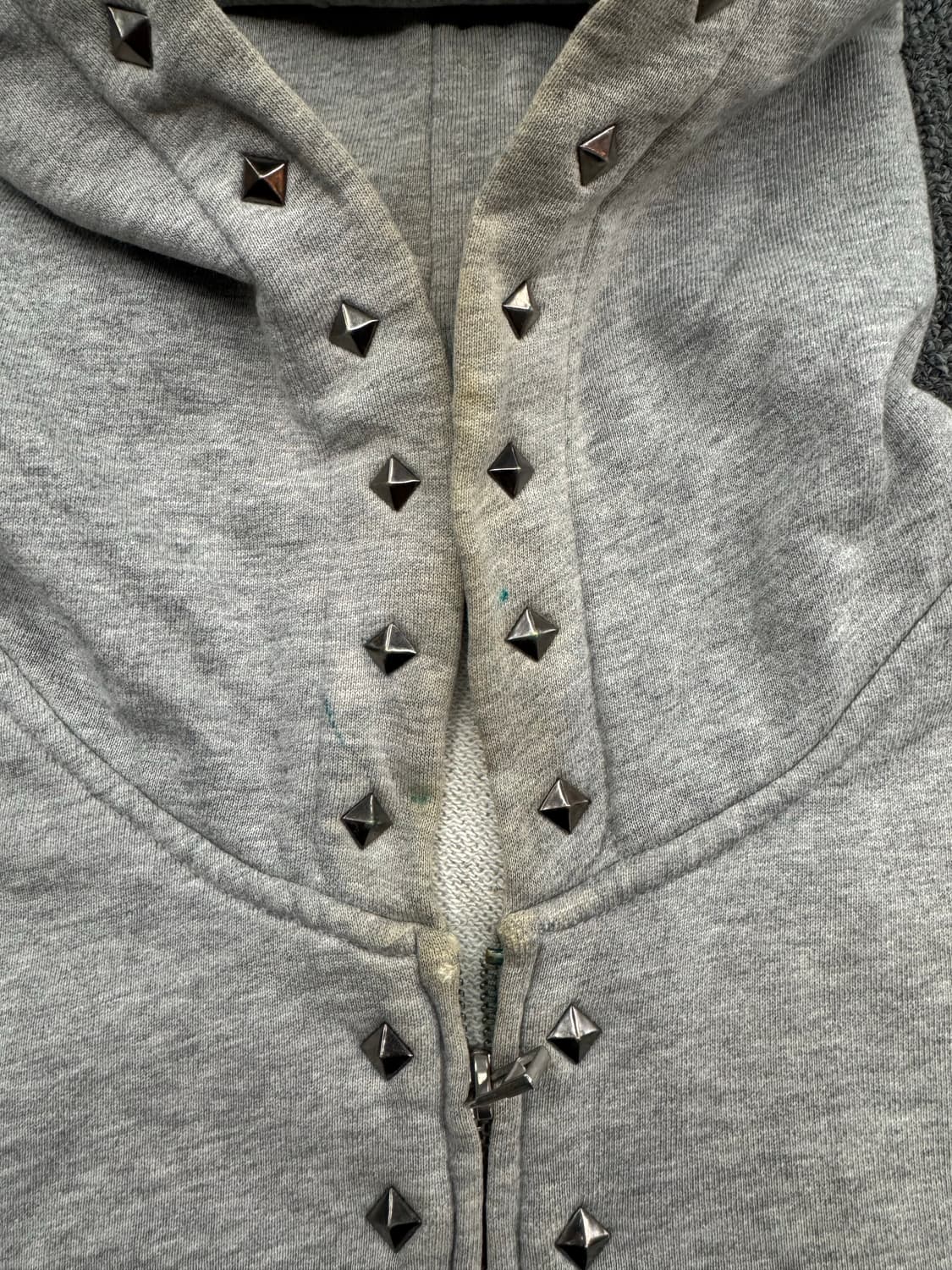M)M2SQUARED 빈티지 그레이 스터드 투웨이 후드집업 상품이미지5