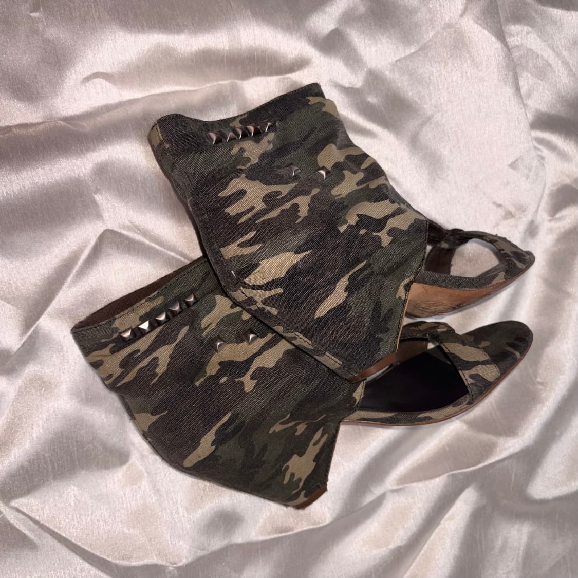 Ash camo pattern heels 상품이미지7