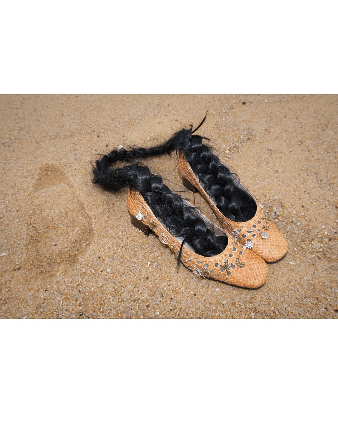 ꍘ Charm-Embellished Weaving Pumps ꍘ 상품이미지3