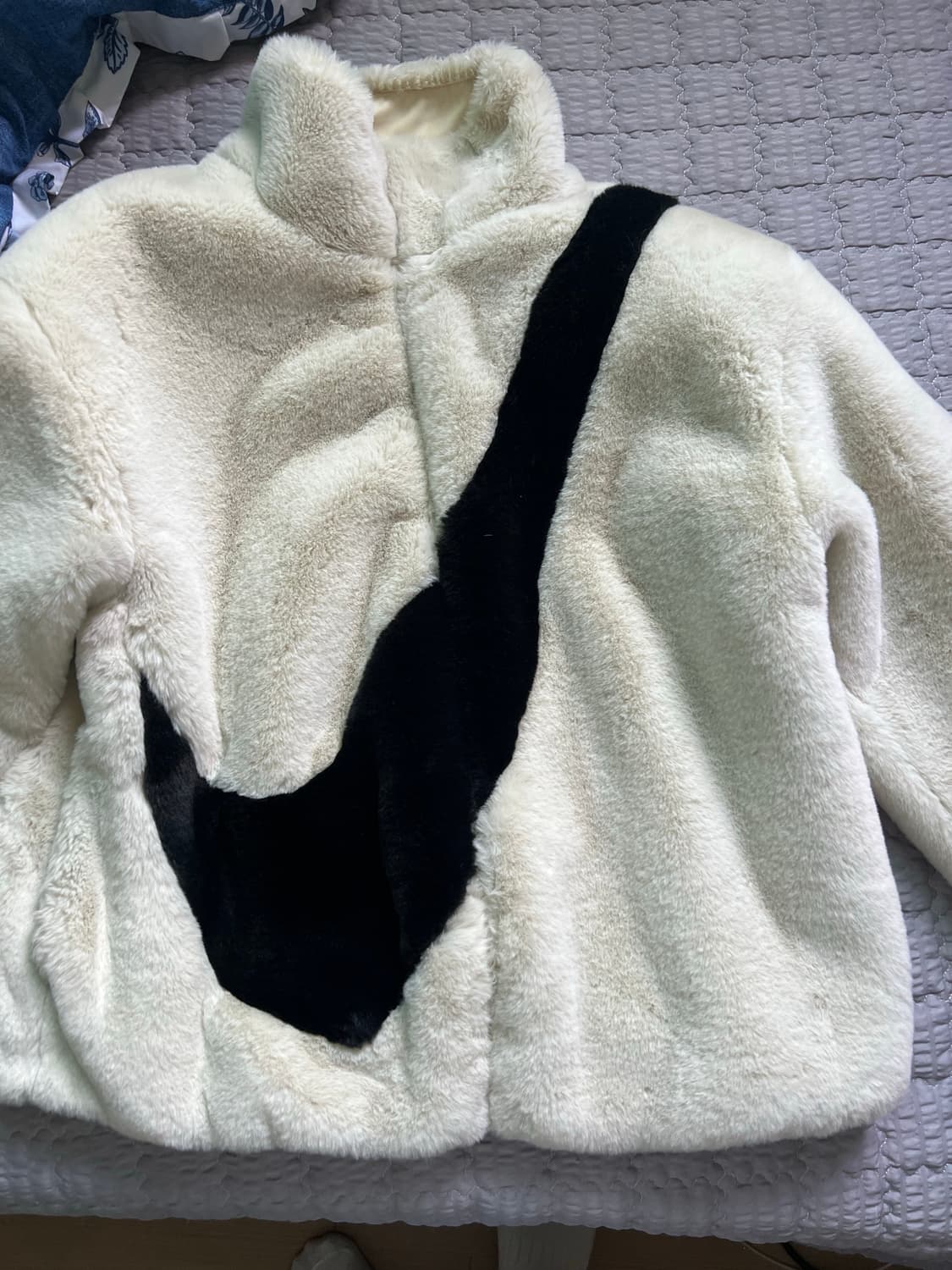 나이키 빅스우시 아이보리 상품이미지1