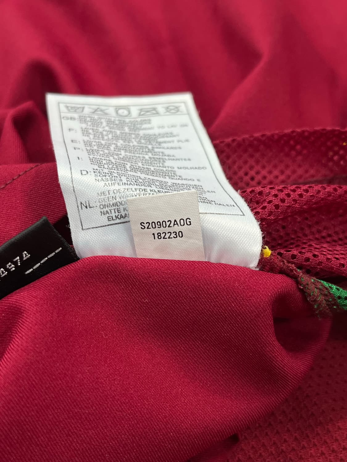 나이키 02-04 포르투갈 홈 어센틱 루이스 피구 상품이미지3