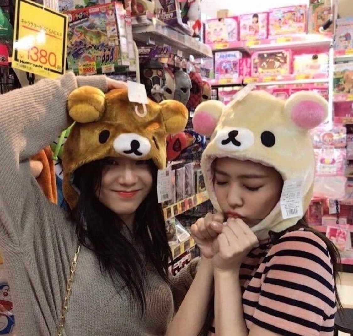 (산엑스 정품, 새상품) 코리락쿠마 리락쿠마 모자 고전 인형 키링 굿즈 상품이미지2