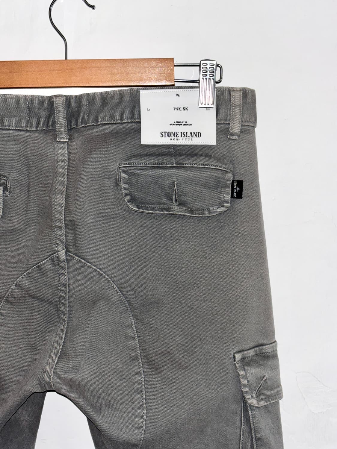 Stone Island 그레이 카키 카고 팬츠 상품이미지4