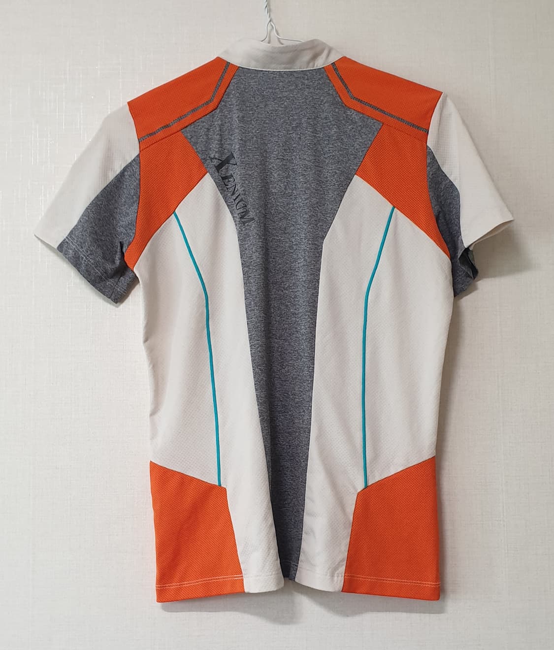 아이더 반집업 반팔티 90사이즈 상품이미지2