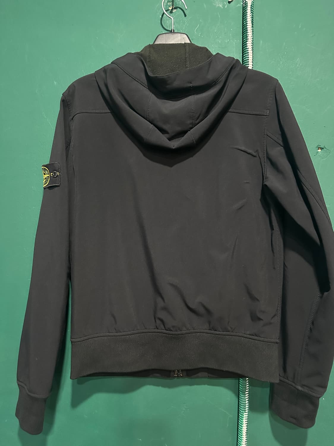 스톤아일랜드 소프트쉘 M 상품이미지7