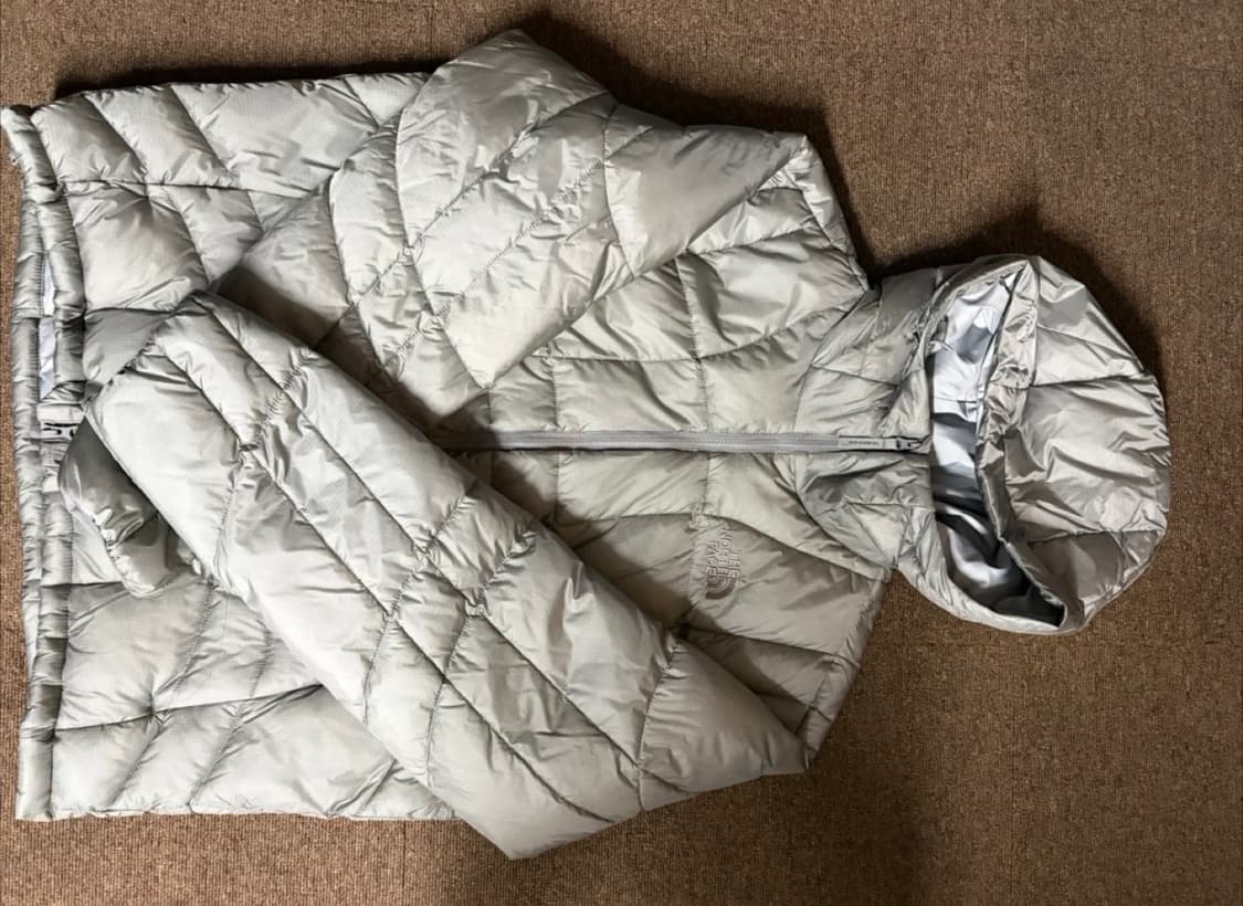 노스페이스 웨이브 LT 패딩 95(M) 그레이 상품이미지1