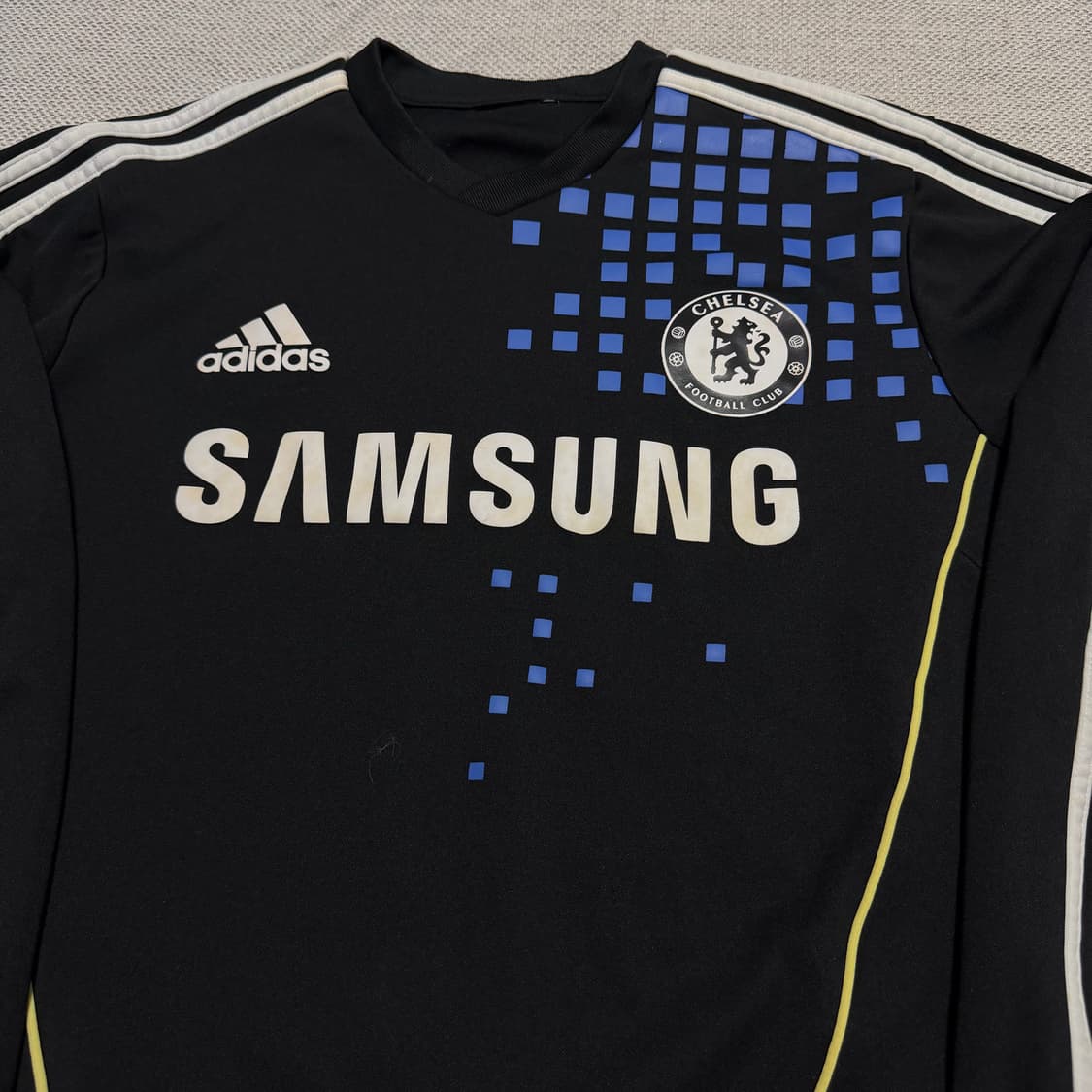 아디다스 첼시FC 트레이닝 맨투맨 상품이미지2