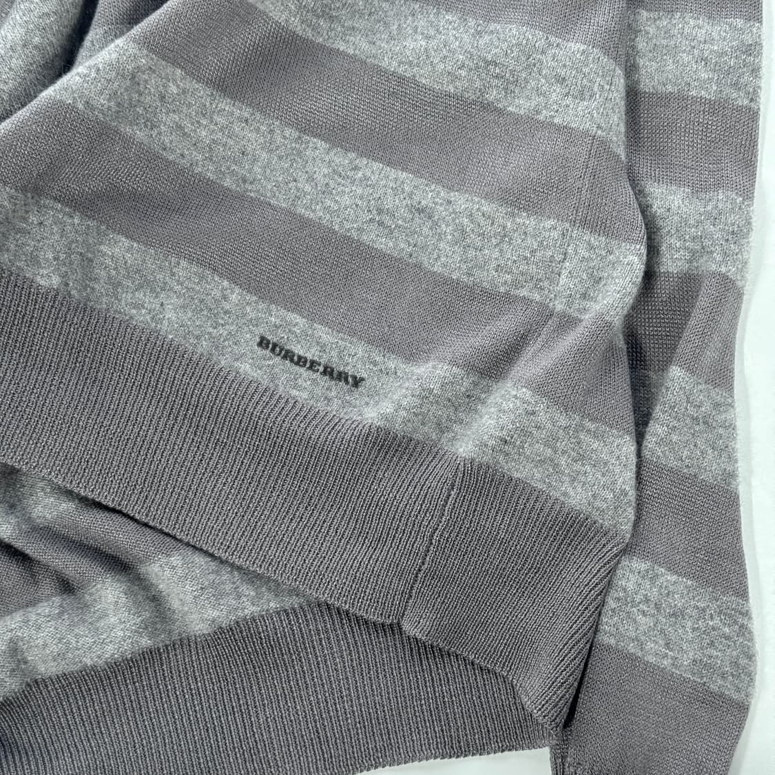 버버리 실크 캐시미어 브이넥 니트 상품이미지4