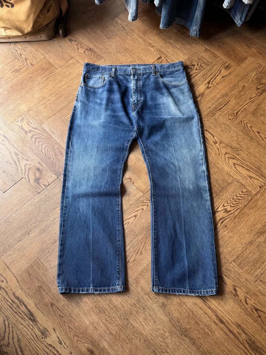 [38]리바이스 517 빈티지 페이딩 플레어진 F35 상품이미지1