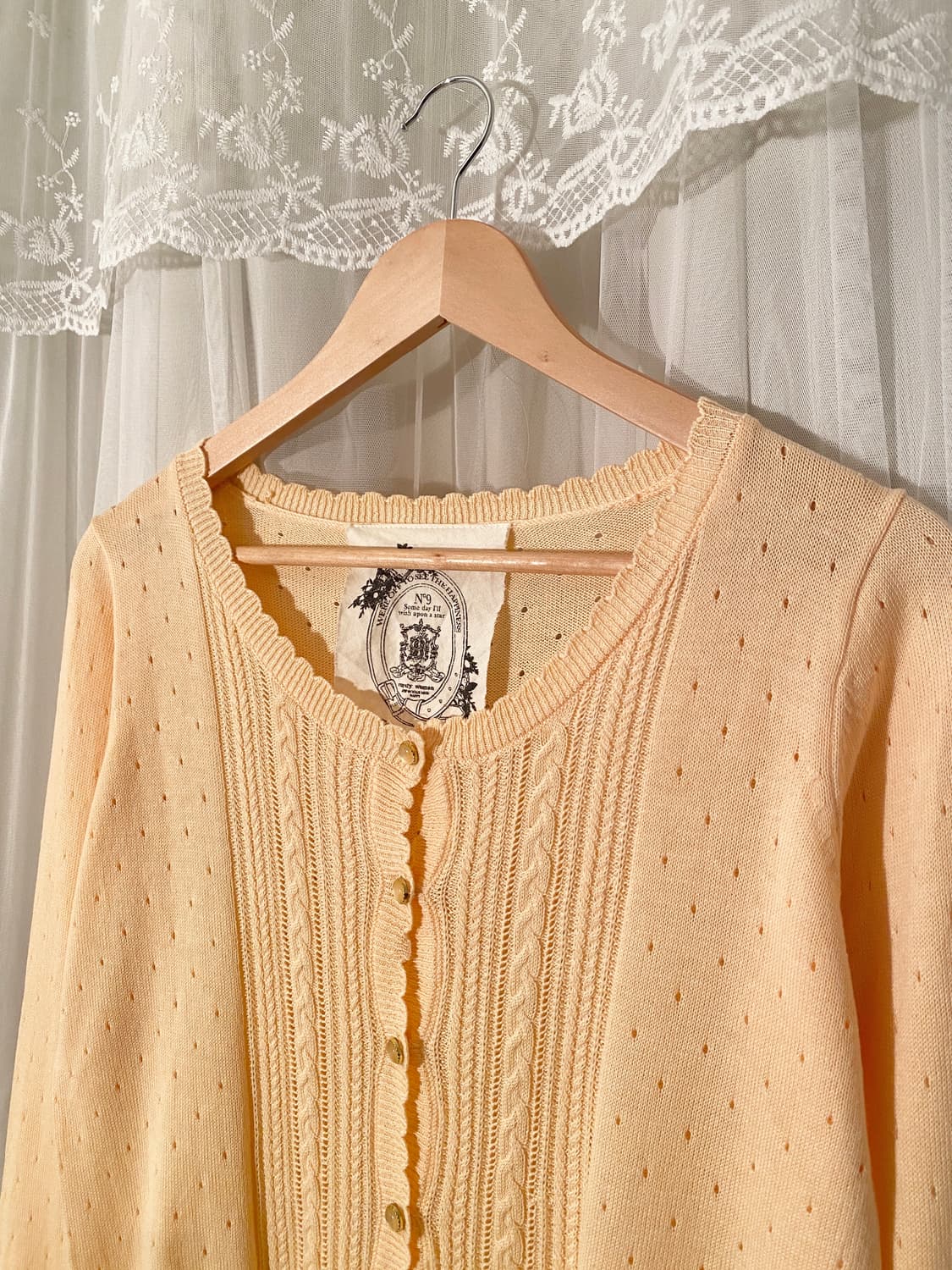 Butter Yellow Eyelet Knit Cardigan 상품이미지2