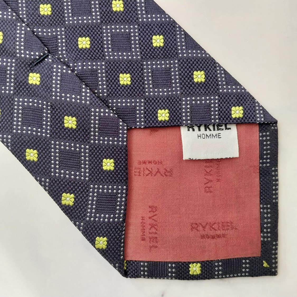 소니아 리키엘 실크 미니 지오메트릭 넥타이 10cm A+등급 K1598
 상품이미지9