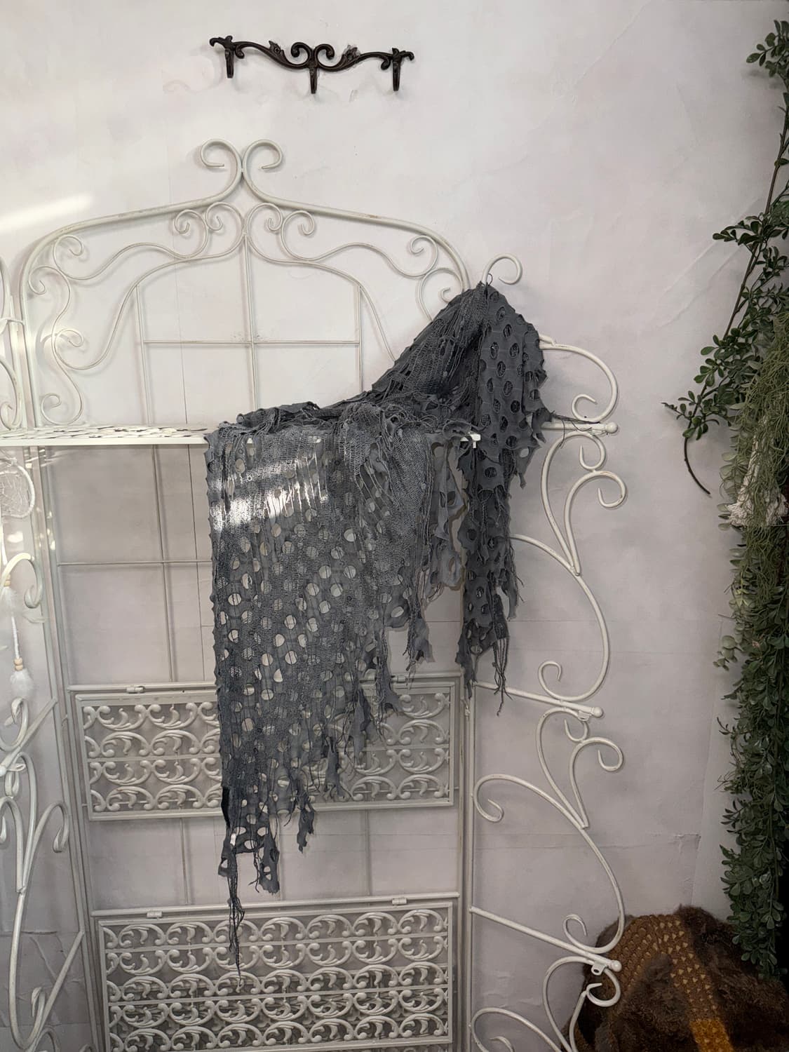 CMCUBE charcoal grunge damaged scarf 상품이미지4