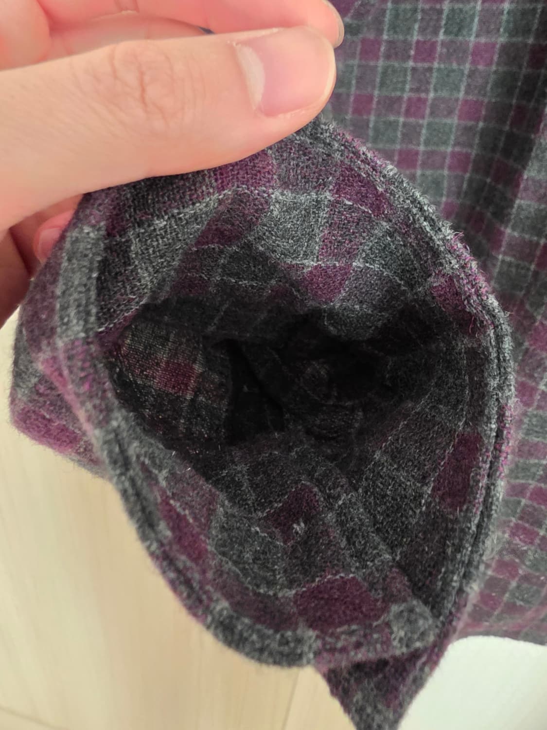 아워레가시 버로우드 셔츠 48사이즈 판매합니다 상품이미지3