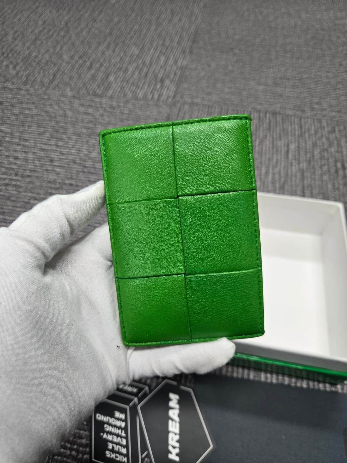 [특가][정품]보테가베네타 맵시 카드지갑 상품이미지1