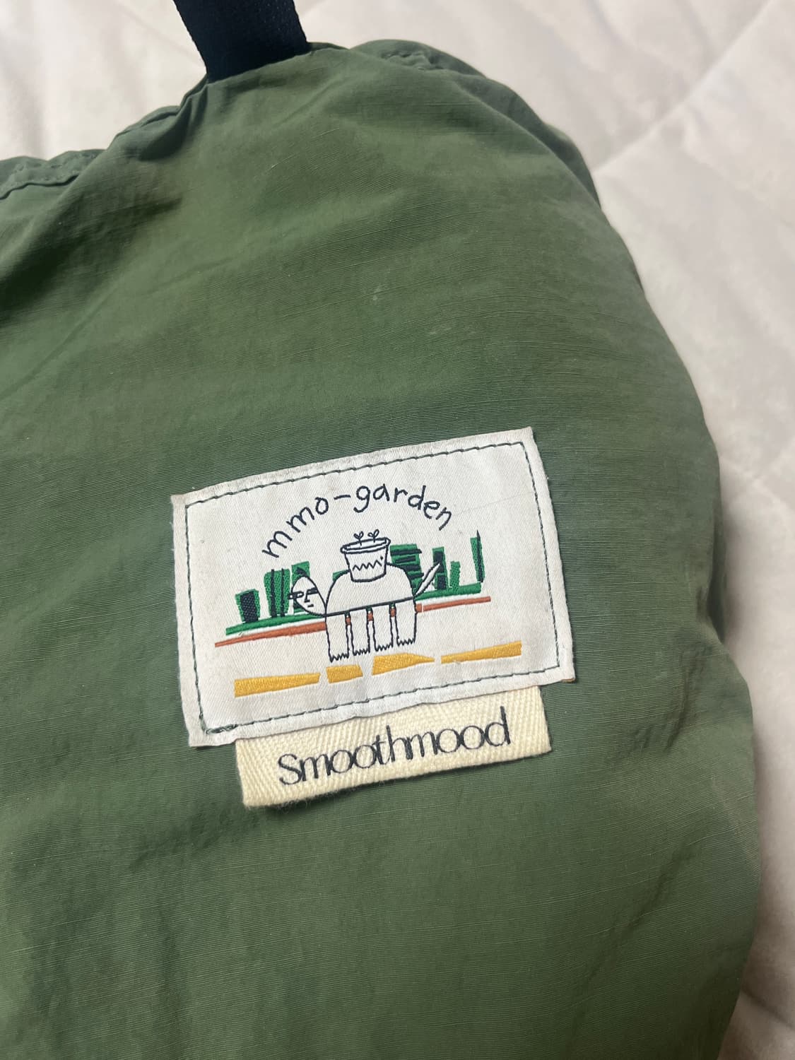 에메모가든x스무스무드 백팩 카키 상품이미지6