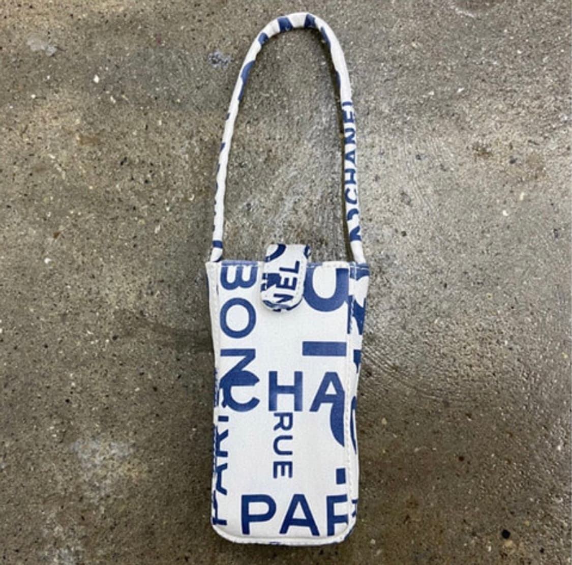 샤넬 폰홀더 상품이미지1