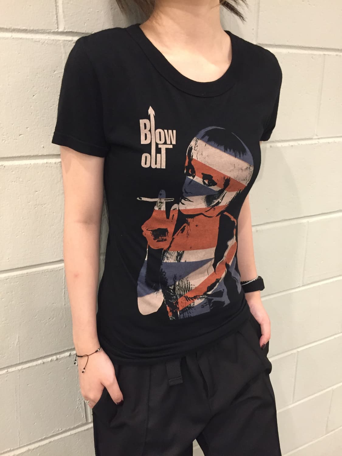 SLY cigarette girl tee 상품이미지3