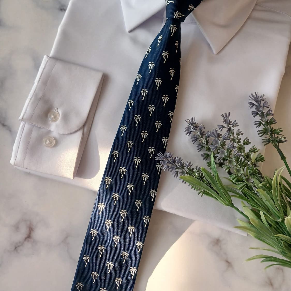 타미 힐피거 실크 네이비 팜트리 패턴 넥타이 7cm A+등급 A19091 상품이미지6