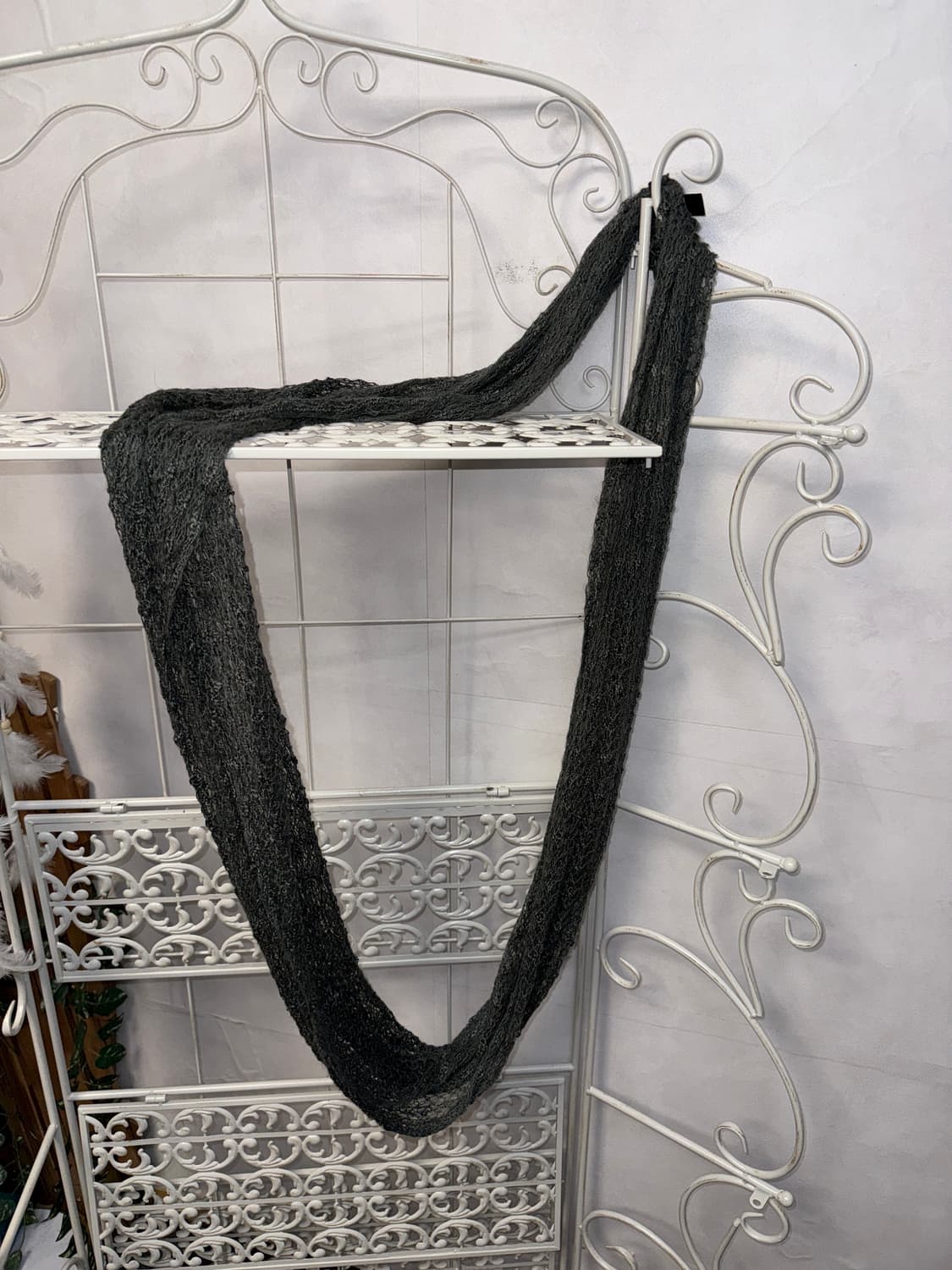Charcoal grunge floral net warmer  상품이미지1