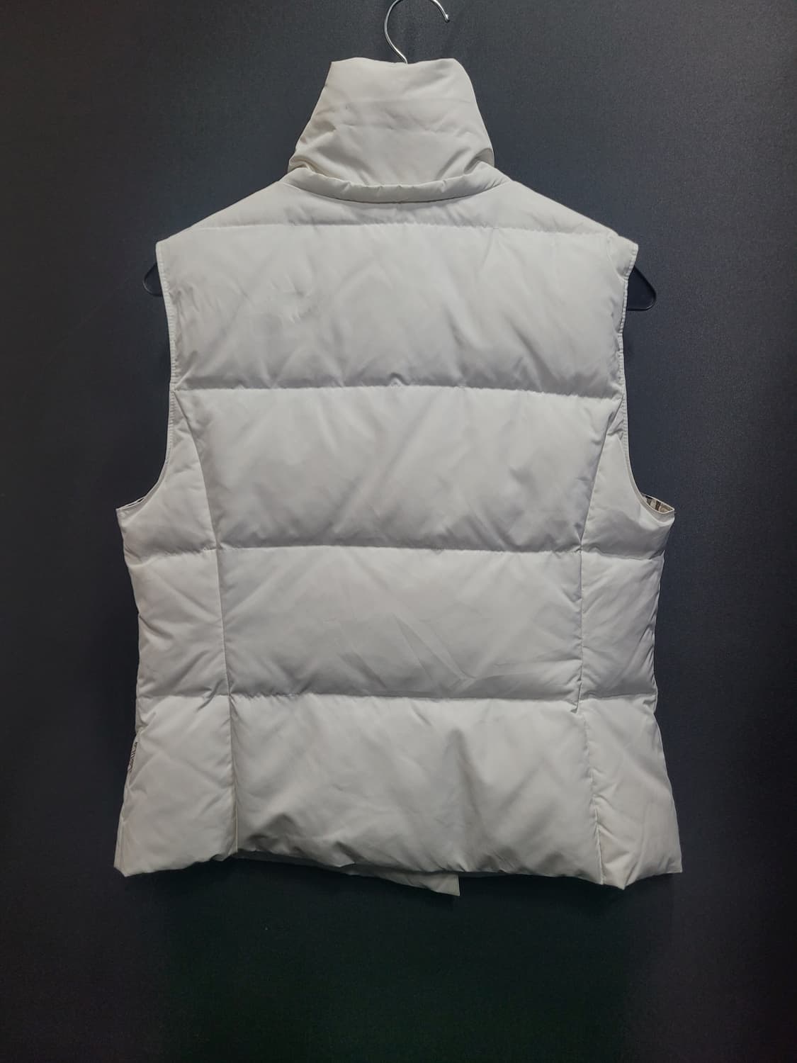 Burberry 버버리 다운 베스트 상품이미지4