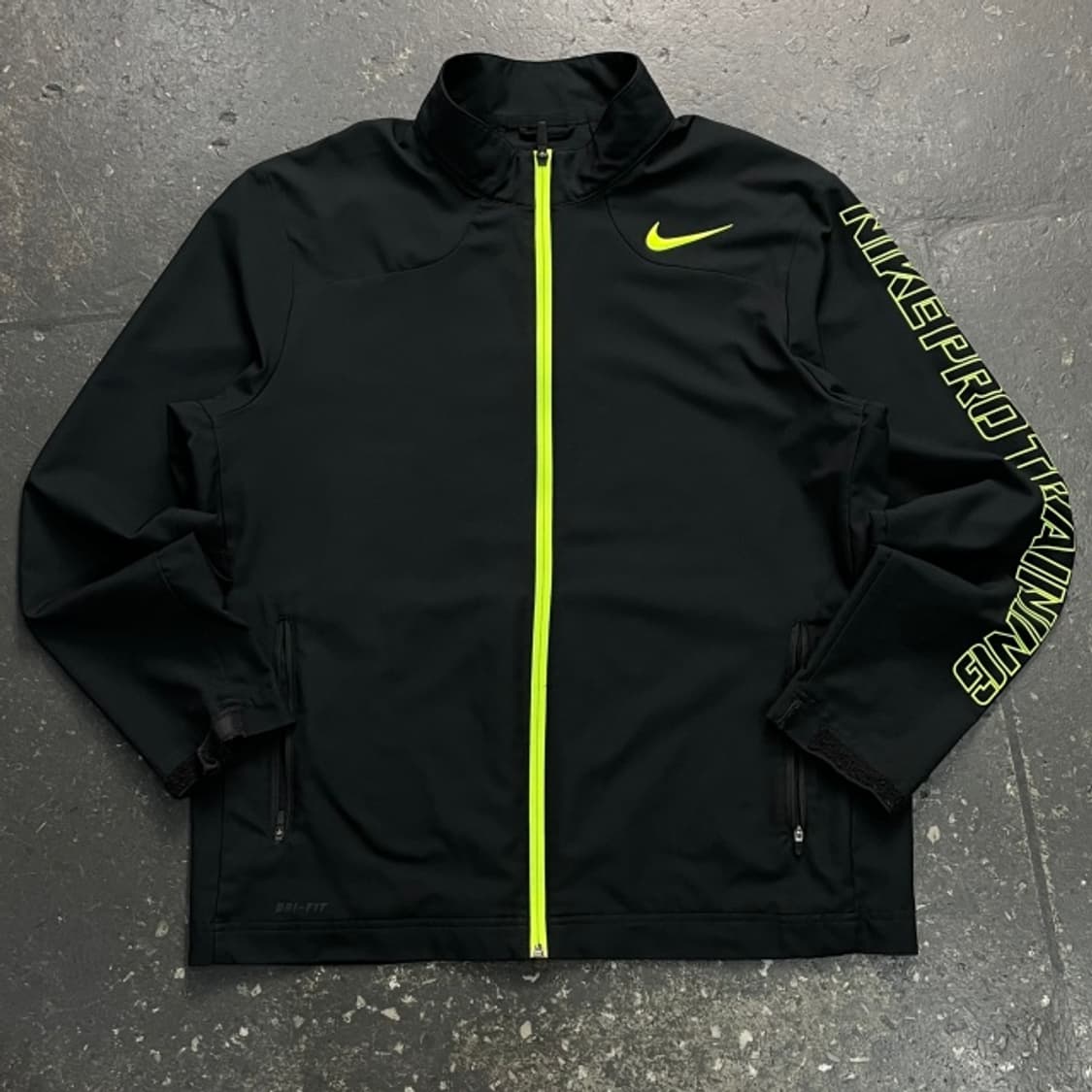 105 나이키 드라이핏 집업 상품이미지1