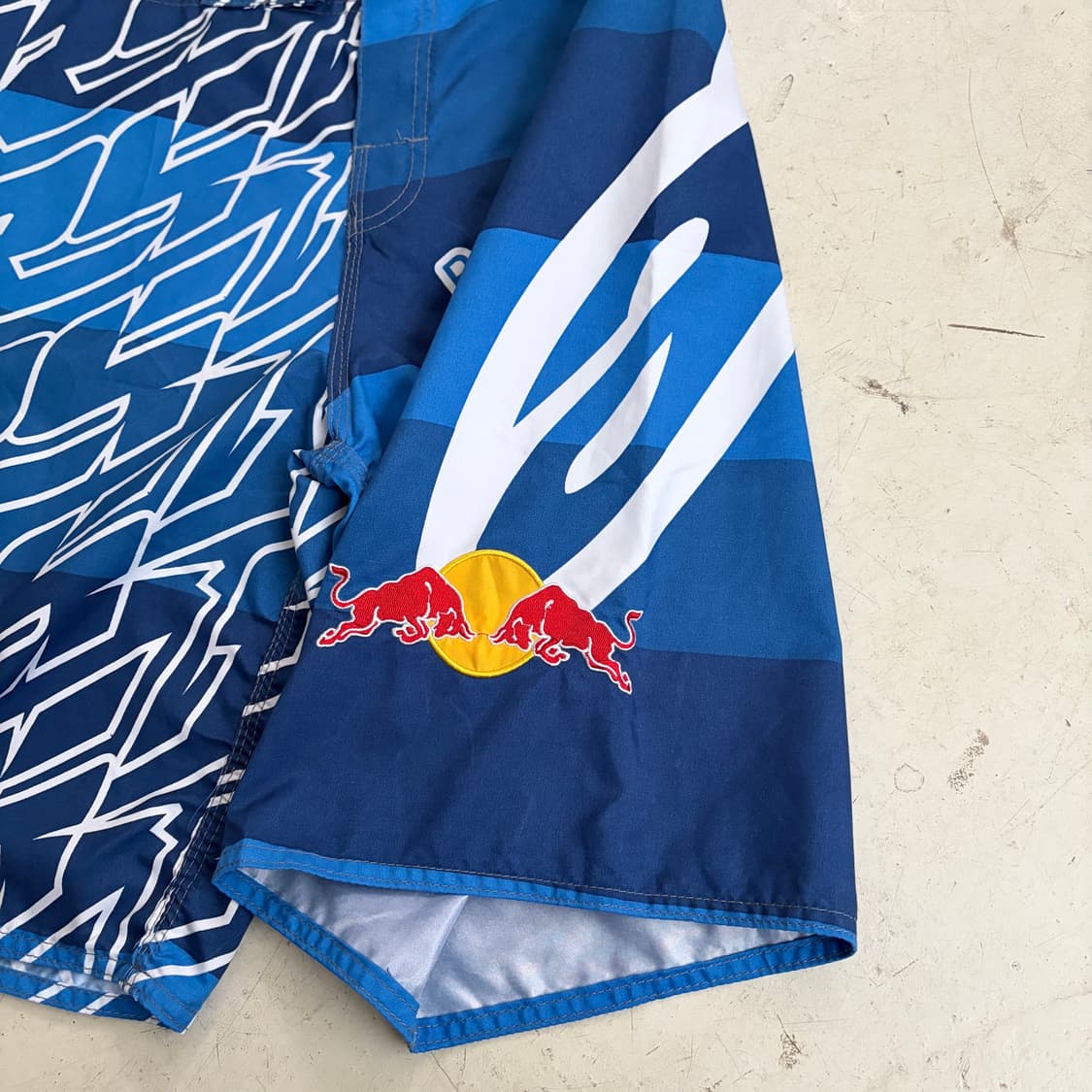 Red Bull 레드불 빈티지 반바지 32 상품이미지5