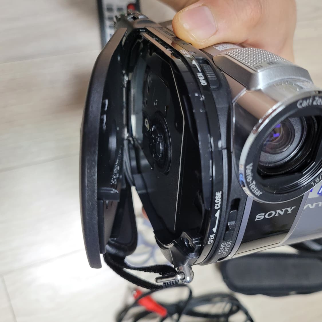 소니 DCR-DVD810 핸디캠 캠코더 상품이미지5