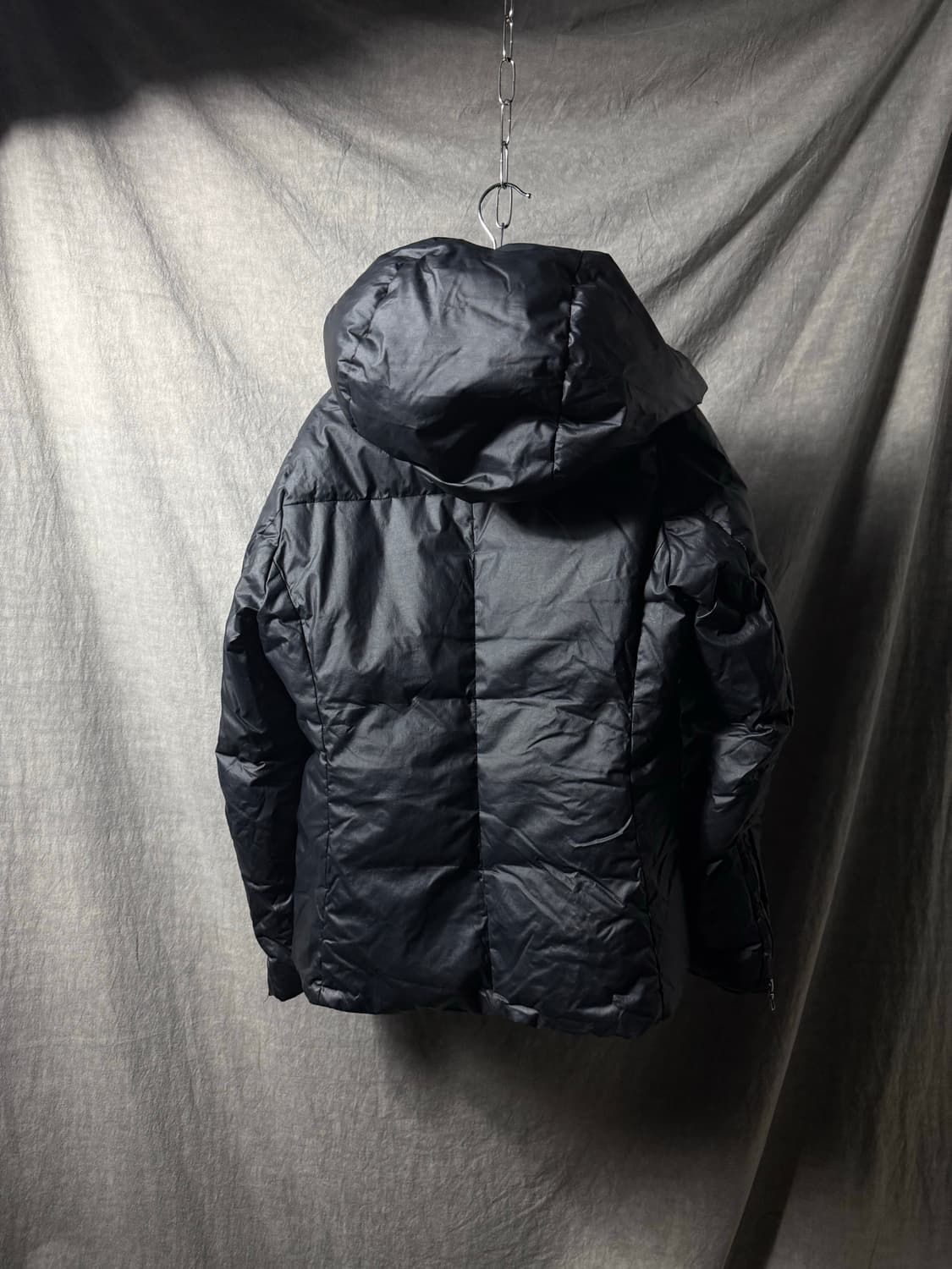 ATTACHMENT Asymmetric Down Jacket  상품이미지5