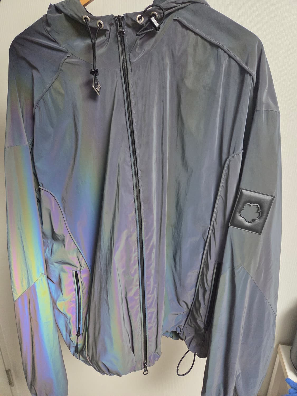 더 아이덴티티 프로젝트 curve string anorak jumper 상품이미지1