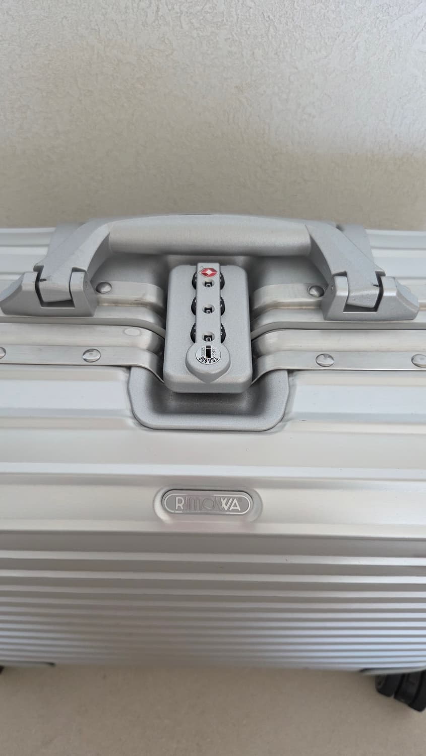 리모와 토파즈 비즈니스 40MW 캐리어 기내용. 정품 상품이미지3