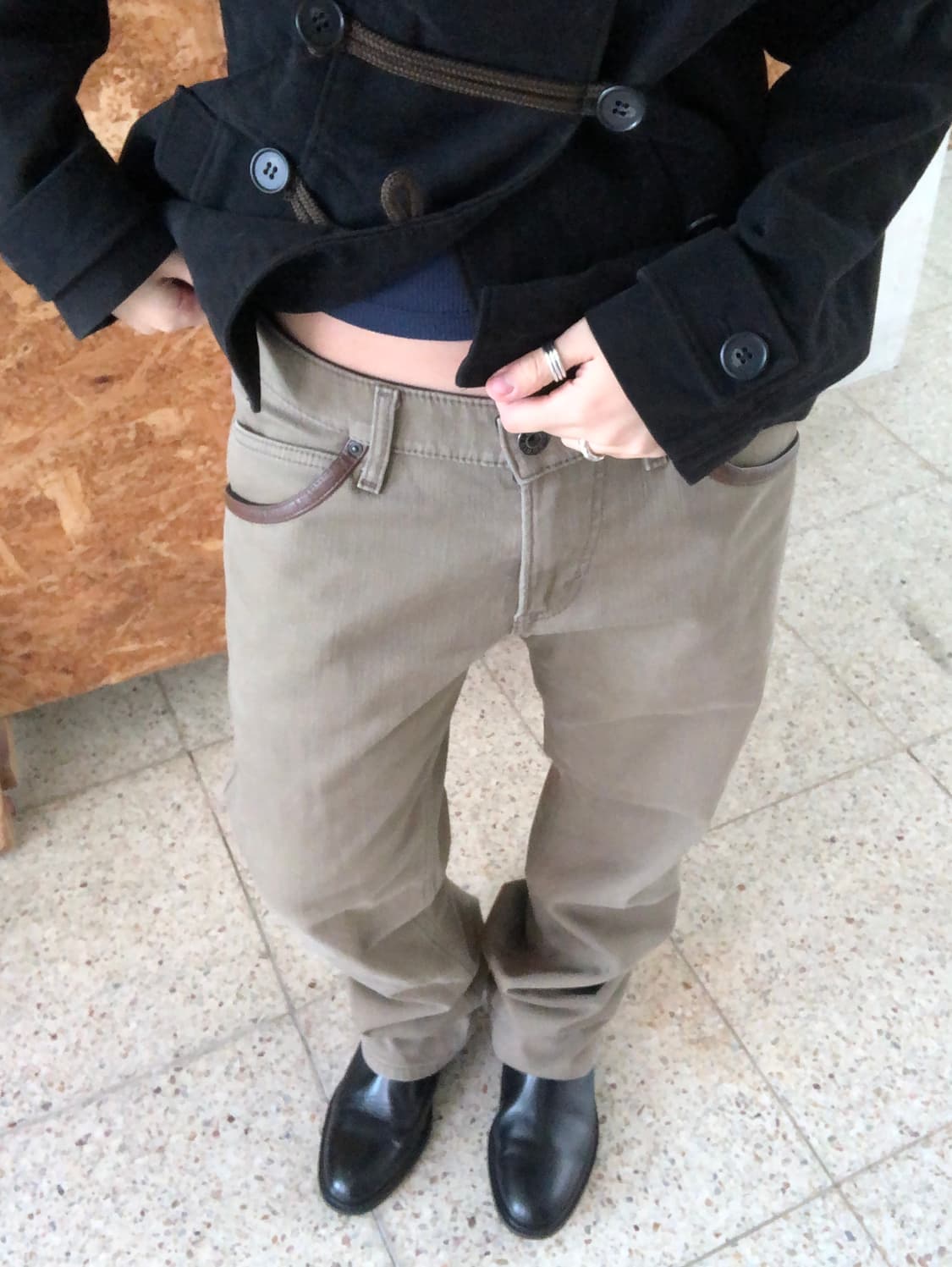 leather-trim pants 상품이미지1