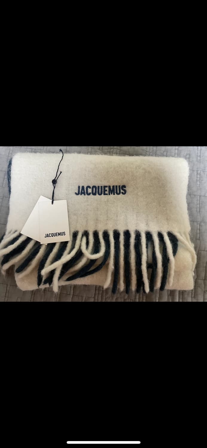 자크뮈스 멀티컬러 머플러 네이비 상품이미지5