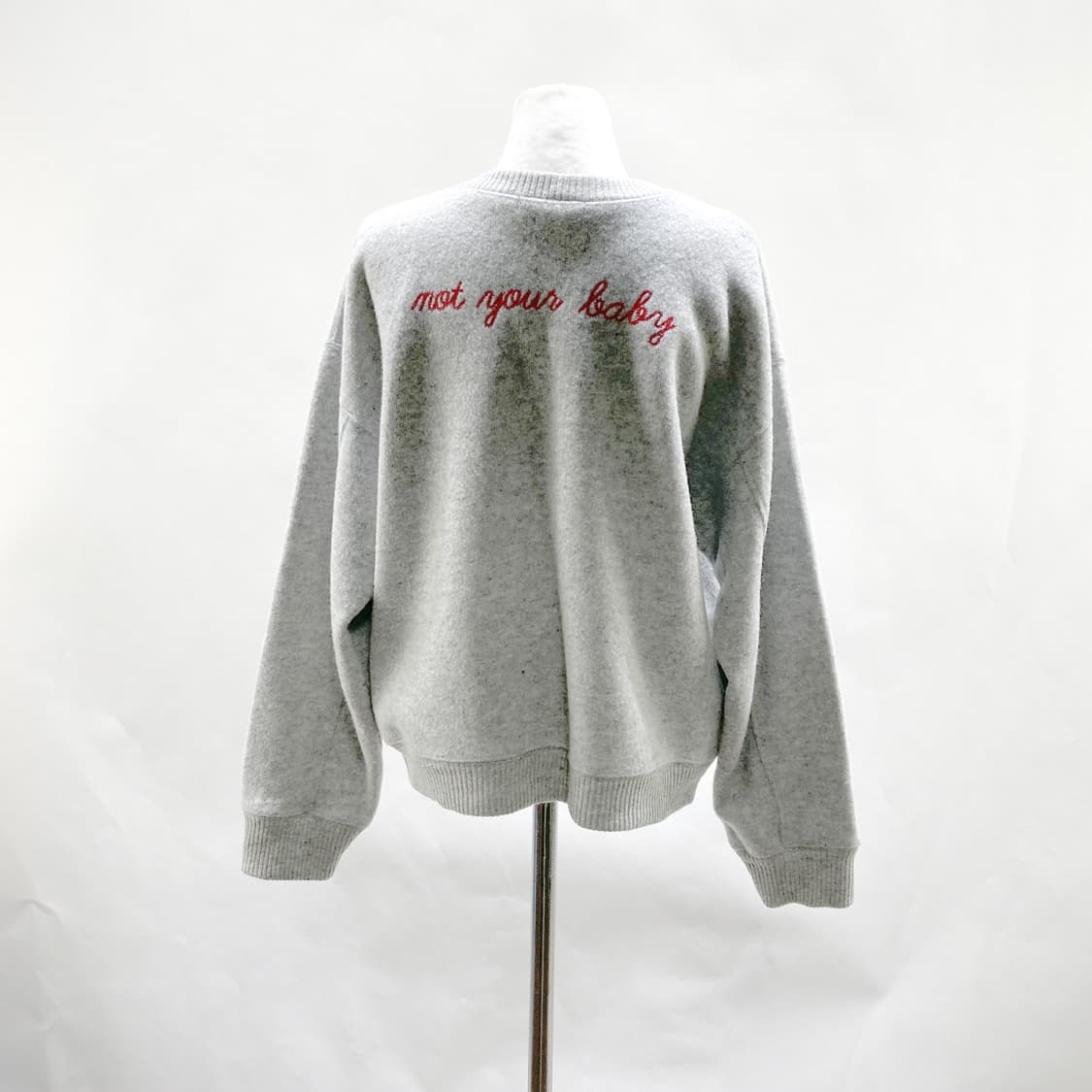 SIGNATURE 여성 브이넥 니트 그레이 F 상품이미지3