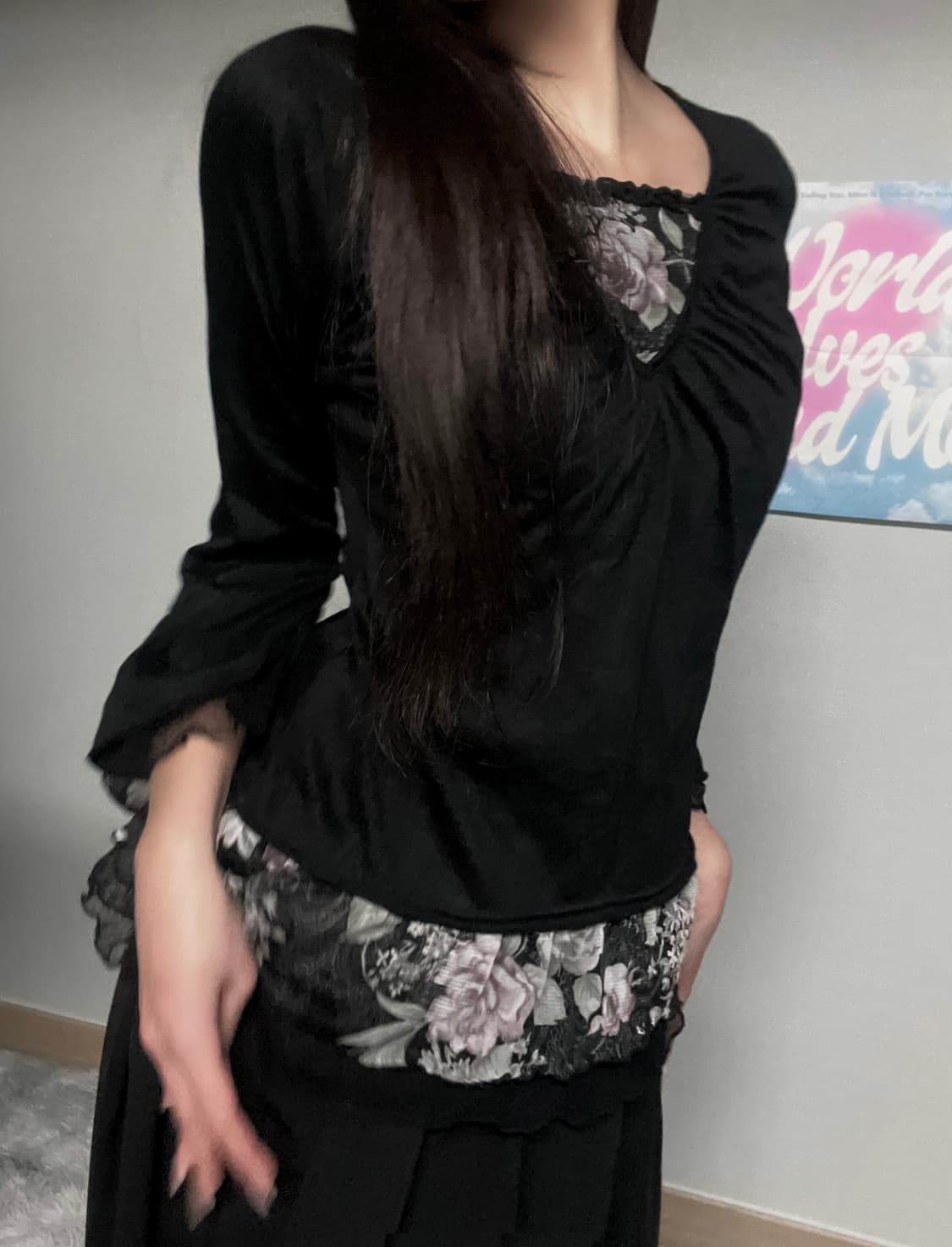 블랙 고딕 로즈 장미 프릴 레이스 셔링 쉬폰 레이어드 블라우스 상품이미지1