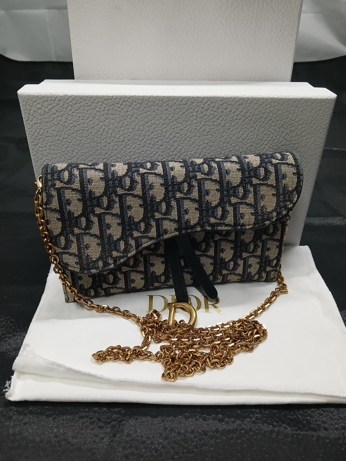 디올 오블리크 새들 체인 파우치 S5614CTZQ 상품이미지2