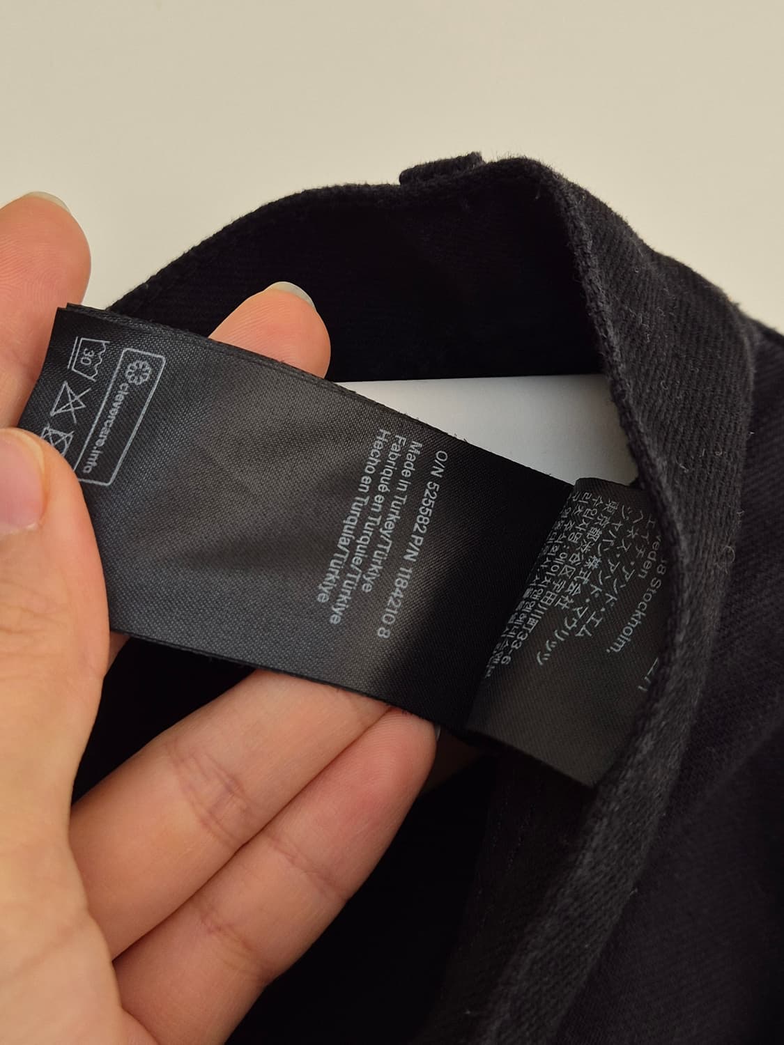 COS 코스 남성 릴랙스드 스트레이트 미드라이즈 블랙 31사이즈 상품이미지3