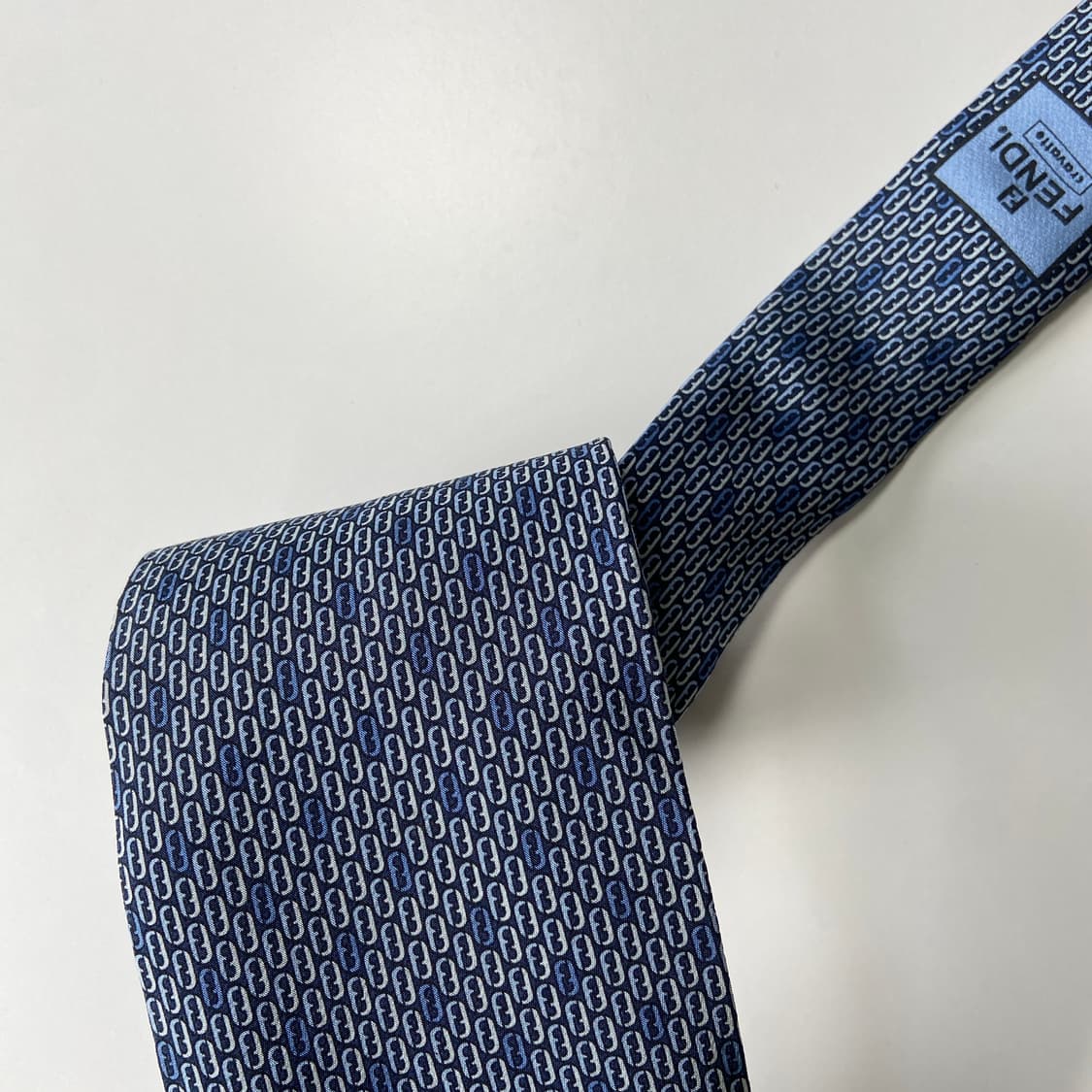 펜디 (FENDI) 모노그램 명품 정품 넥타이 상품이미지6