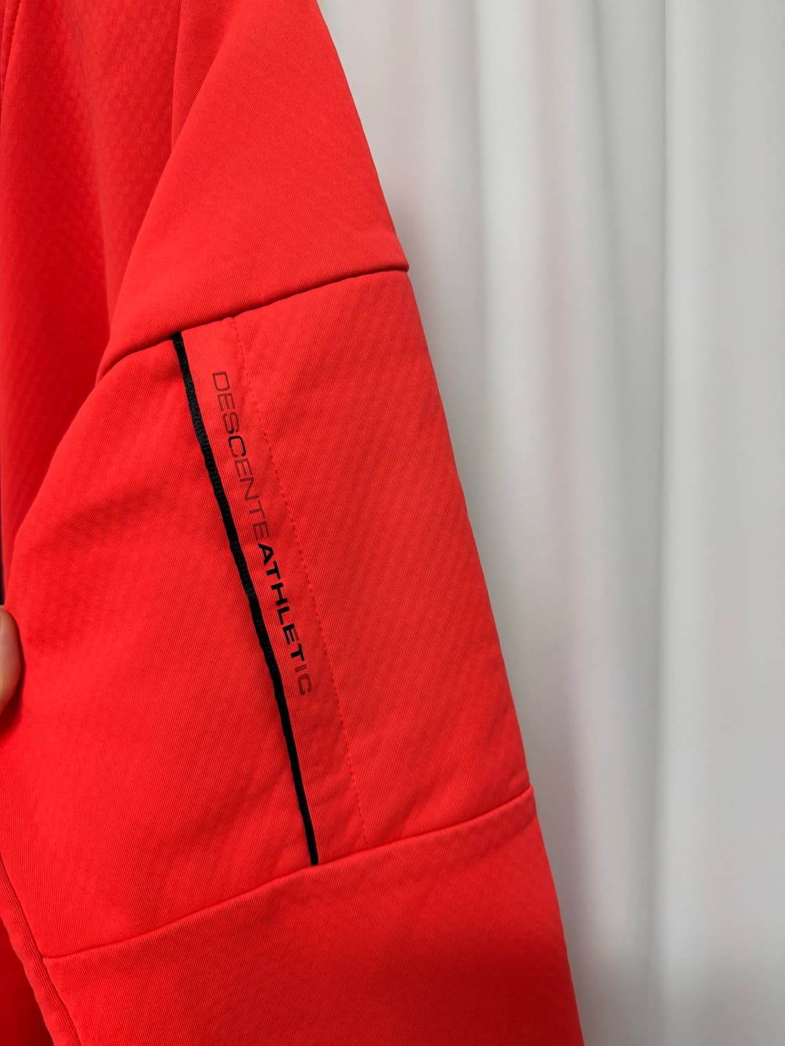 데상트 애슬레틱 트랙 자켓 상품이미지8