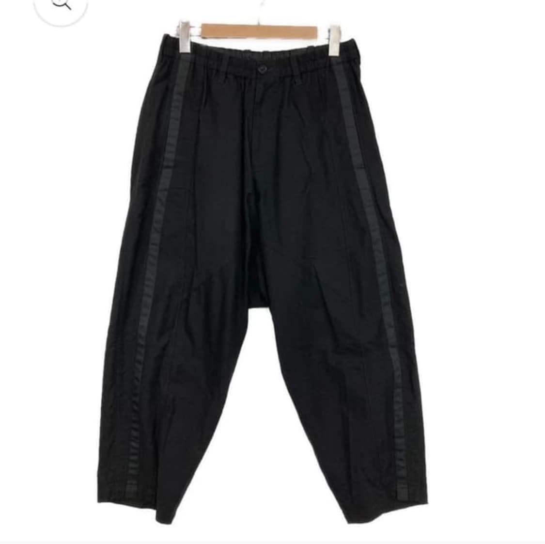 요지야마모토 뿌르옴므 테이프 심 디테일 배기팬츠 상품이미지1