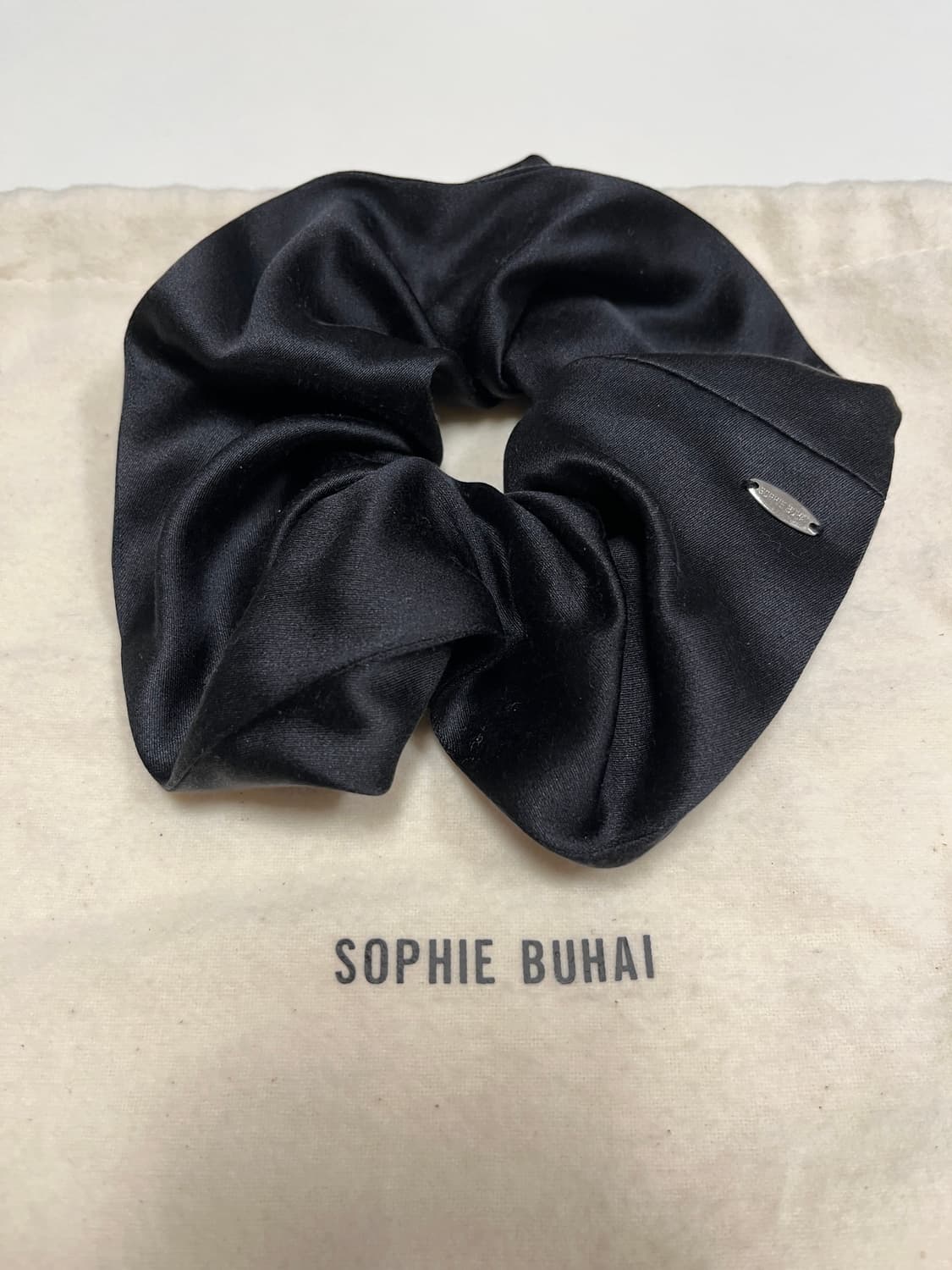 Sophie buhai 실크 스크런치 상품이미지2