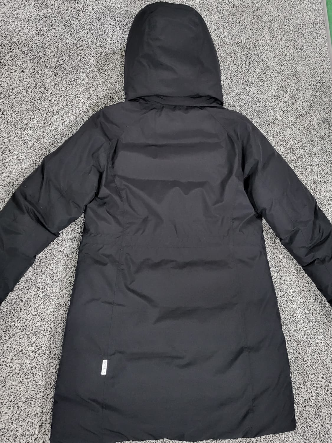 블랙야크 고어텍스 구스다운 패딩 상품이미지3