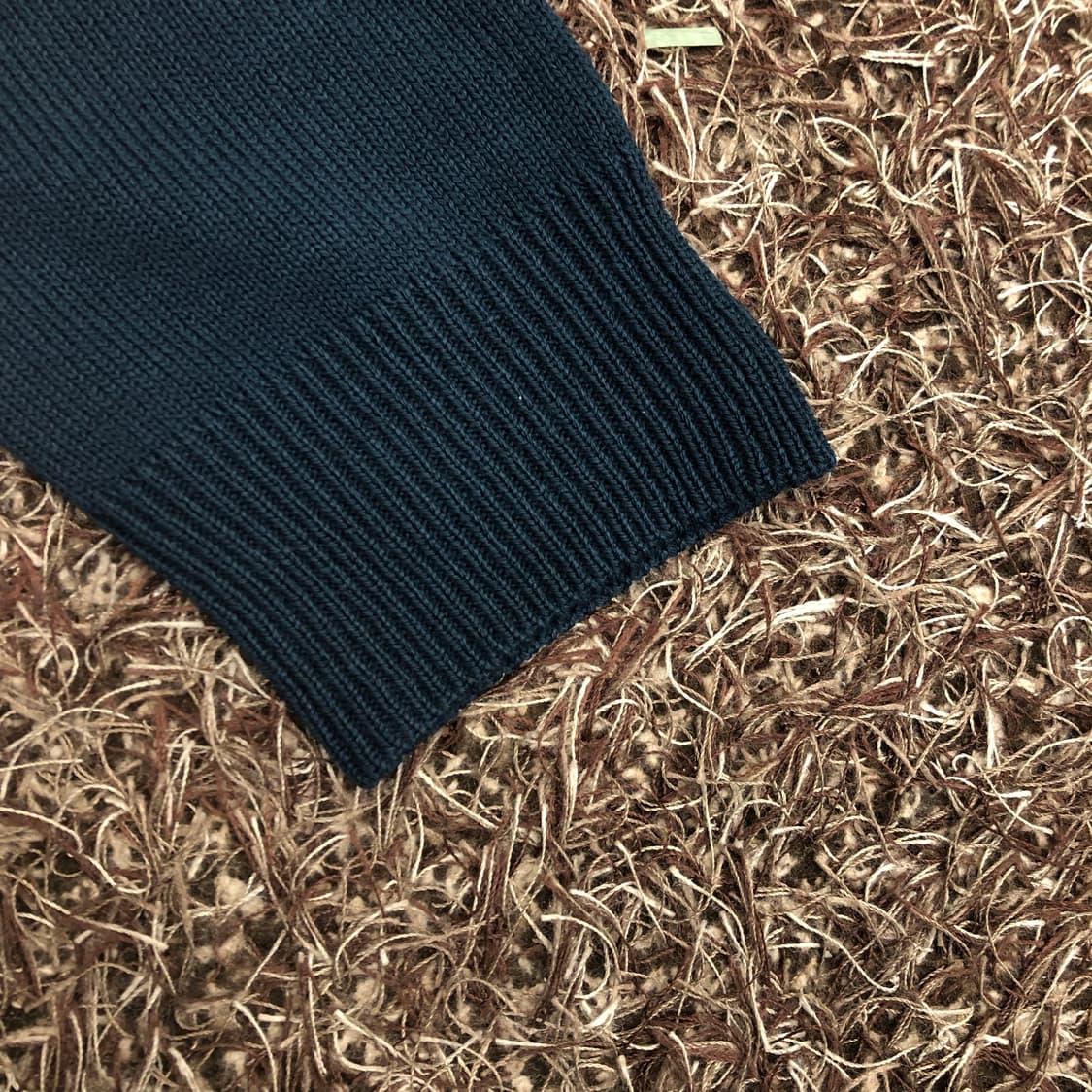 퀵실버 센터 로고 니트 상품이미지3