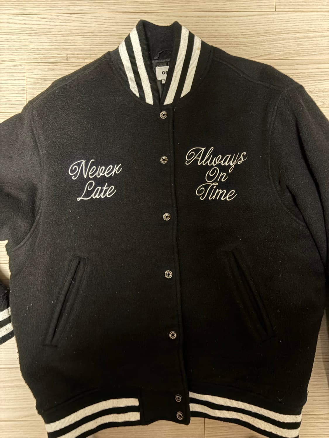 오베이 타임 바시티자켓 m size 상품이미지2