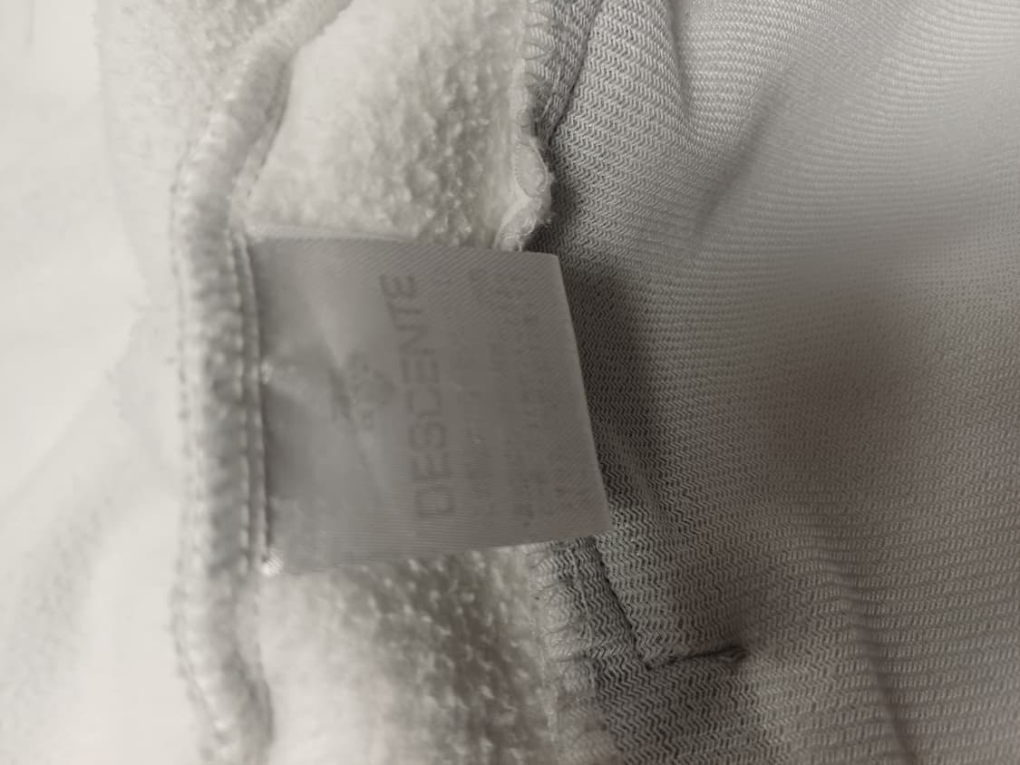 데상트 기능성 트레이닝 후드 집업 (L사이즈/그레이) 상품이미지8