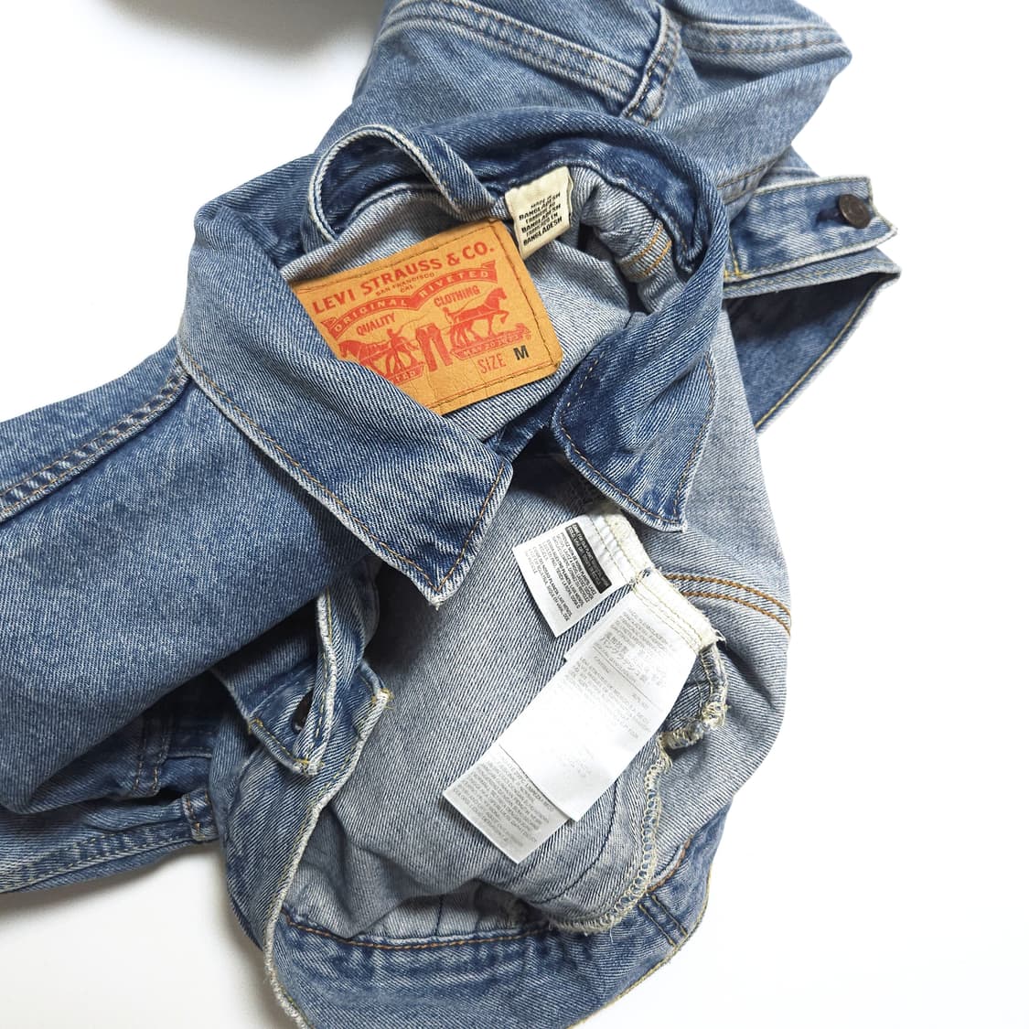 리바이스 Levis 워싱 연청 데님 트러커 자켓 상품이미지5