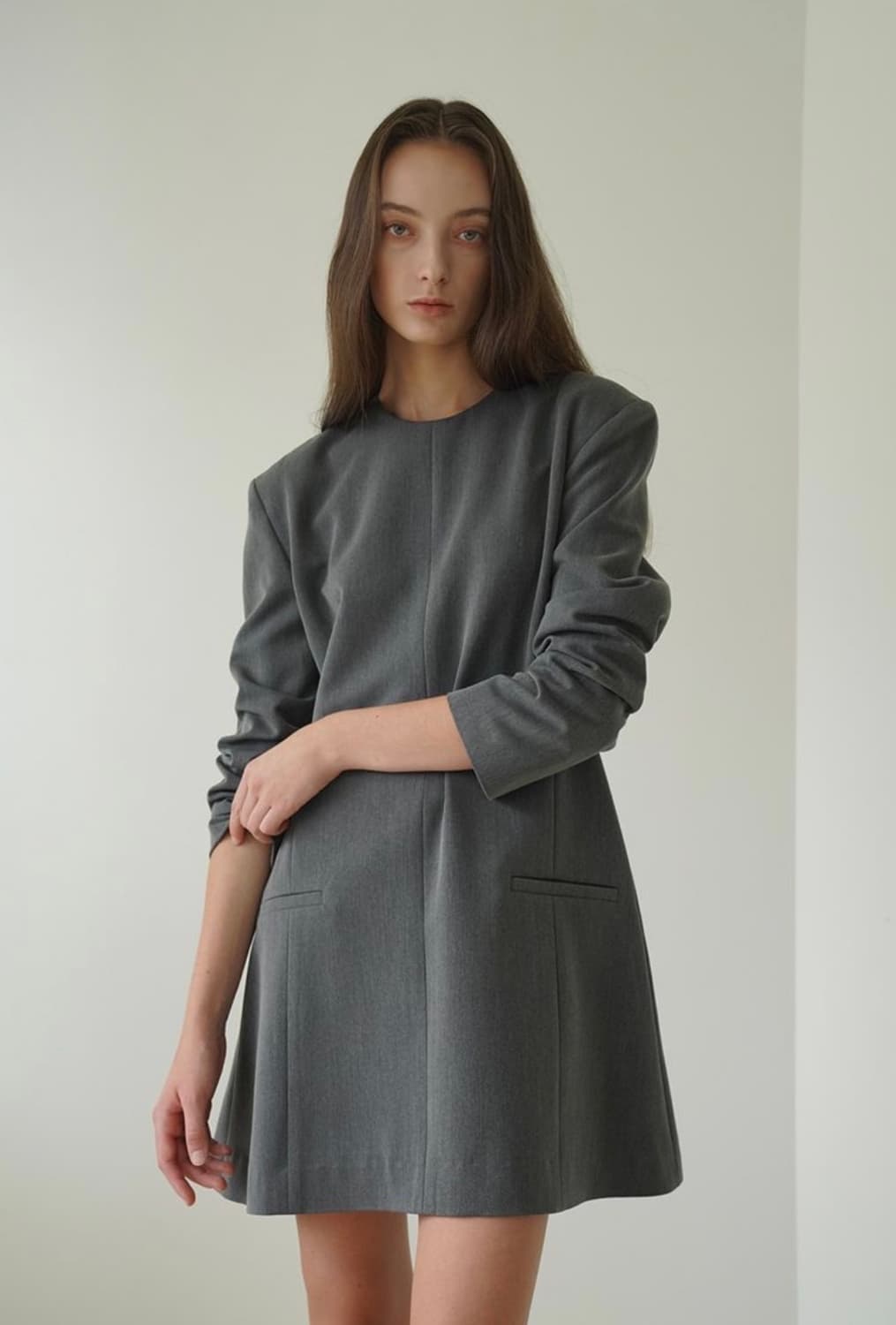 녹섭 Modern hourglass dress gray 상품이미지1