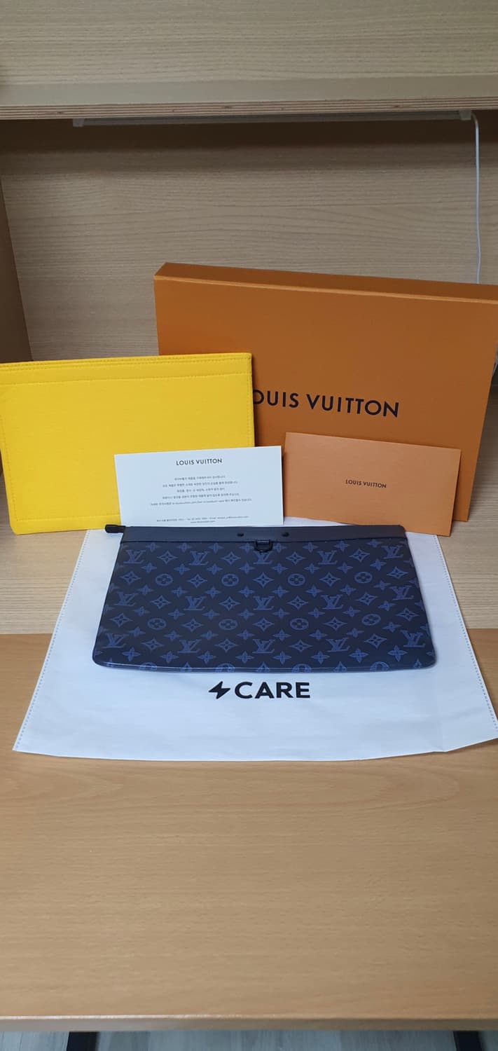 루이비통 쉐도우 클러치/클러치백 한정판 정품S급(감정O) 상품이미지1