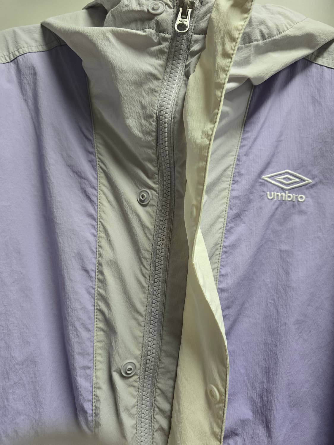 엄브로 라이트 퍼플 오버핏 바람막이 윈드자켓 80(2XS) 상품이미지7