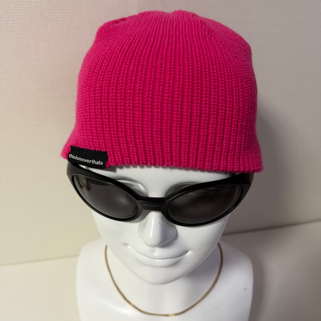 디스이즈네버댓 핑크 숏비니 상품이미지1