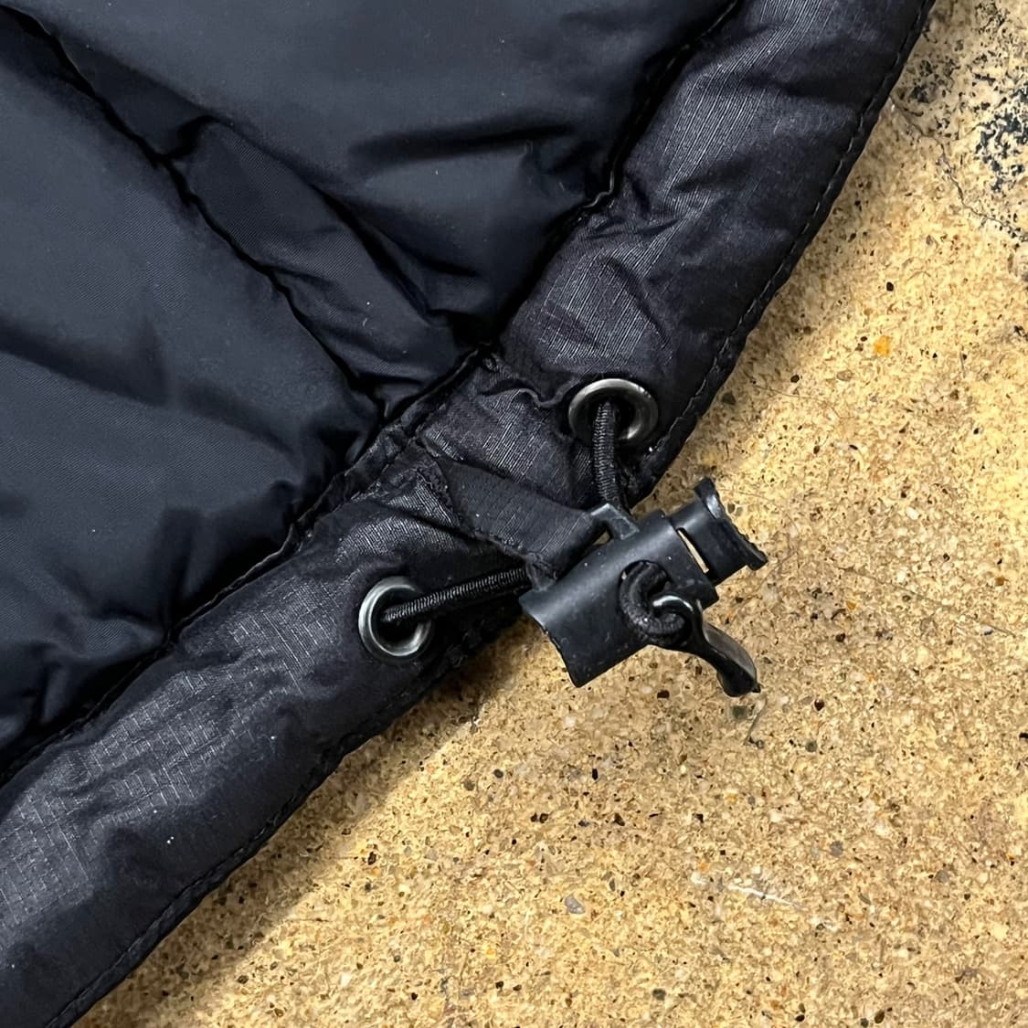 [정품/M] 노스페이스 블랙 패딩 점퍼 b16 상품이미지8